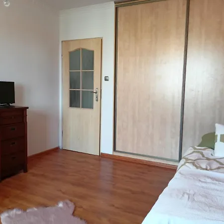 Przytulny Blisko Autostrady S3 I 6 Min Od Rynku Homestay szállás Legnica