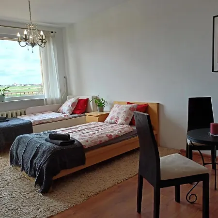 Homestay Przytulny Blisko Autostrady S3 I 6 Min Od Rynku Legnica