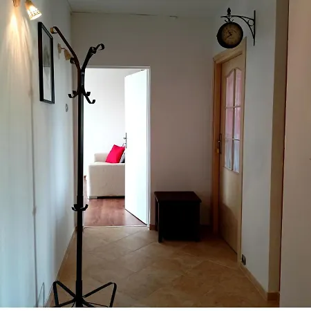 Przytulny Blisko Autostrady S3 I 6 Min Od Rynku Δωμάτια σε οικογενειακή κατοικία Λέγκνικα