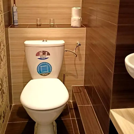 Przytulny Blisko Autostrady S3 I 6 Min Od Rynku Δωμάτια σε οικογενειακή κατοικία