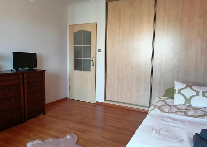 Przytulny Blisko Autostrady S3 I 6 Min Od Rynku 홈스테이 웨그니차